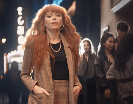  Biography of Natasha Lyonne