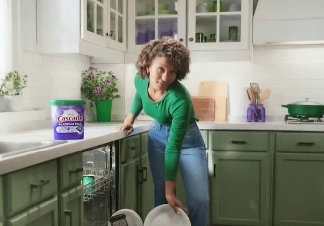 Cascade Platinum Plus Commercial Actress