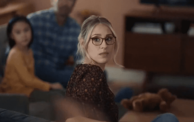 Behr Paint Commercial Actress: Lisa Gilroy