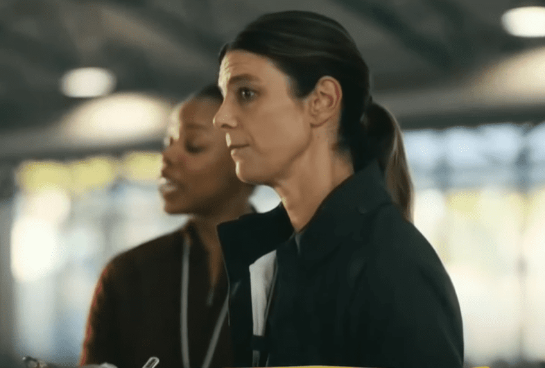 Rinvoq Commercial Actress: Danielle Banks (Assistant coach)