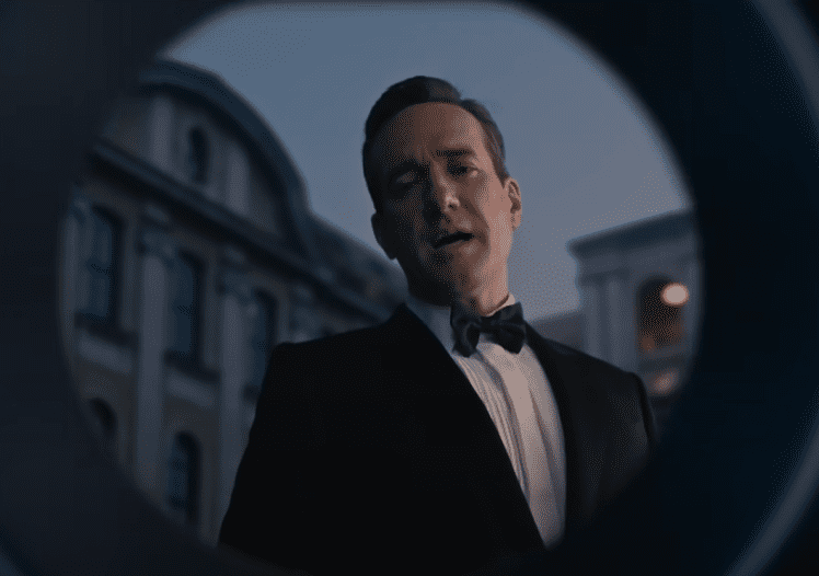 Who is the actor in the Mercedes Benz Commercial?: Meet Matthew Macfadyen