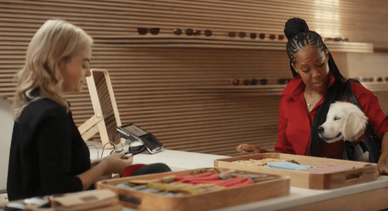 Wells Fargo Active Cash VISA Card TV Spot, 'Puppy' Featuring Regina King
