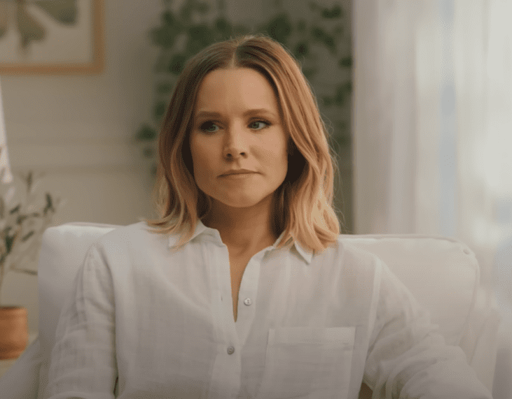 Lazy Boy Commercial Actress Kristen Bell [ LaZBoy Girl ]