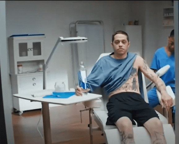 Another Smart Water commercial: Pete Davidson'sTattoos